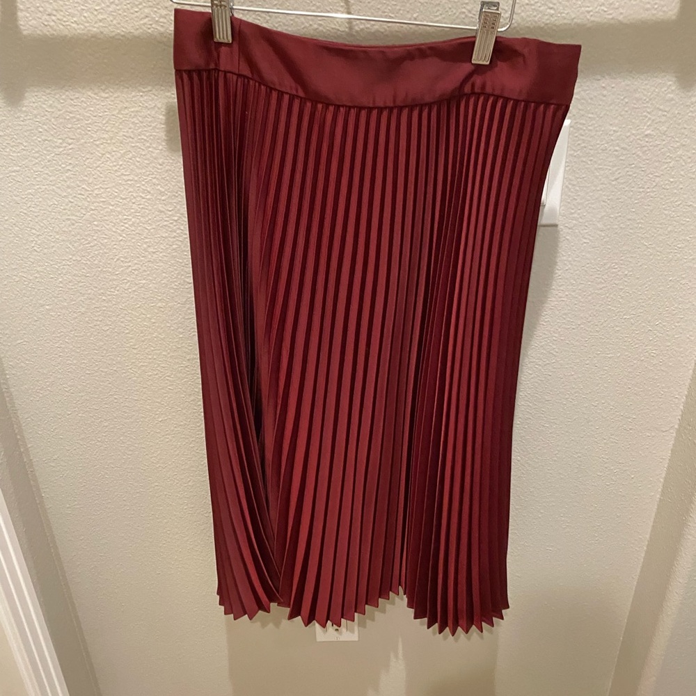 Sezane NWT skirt EU40